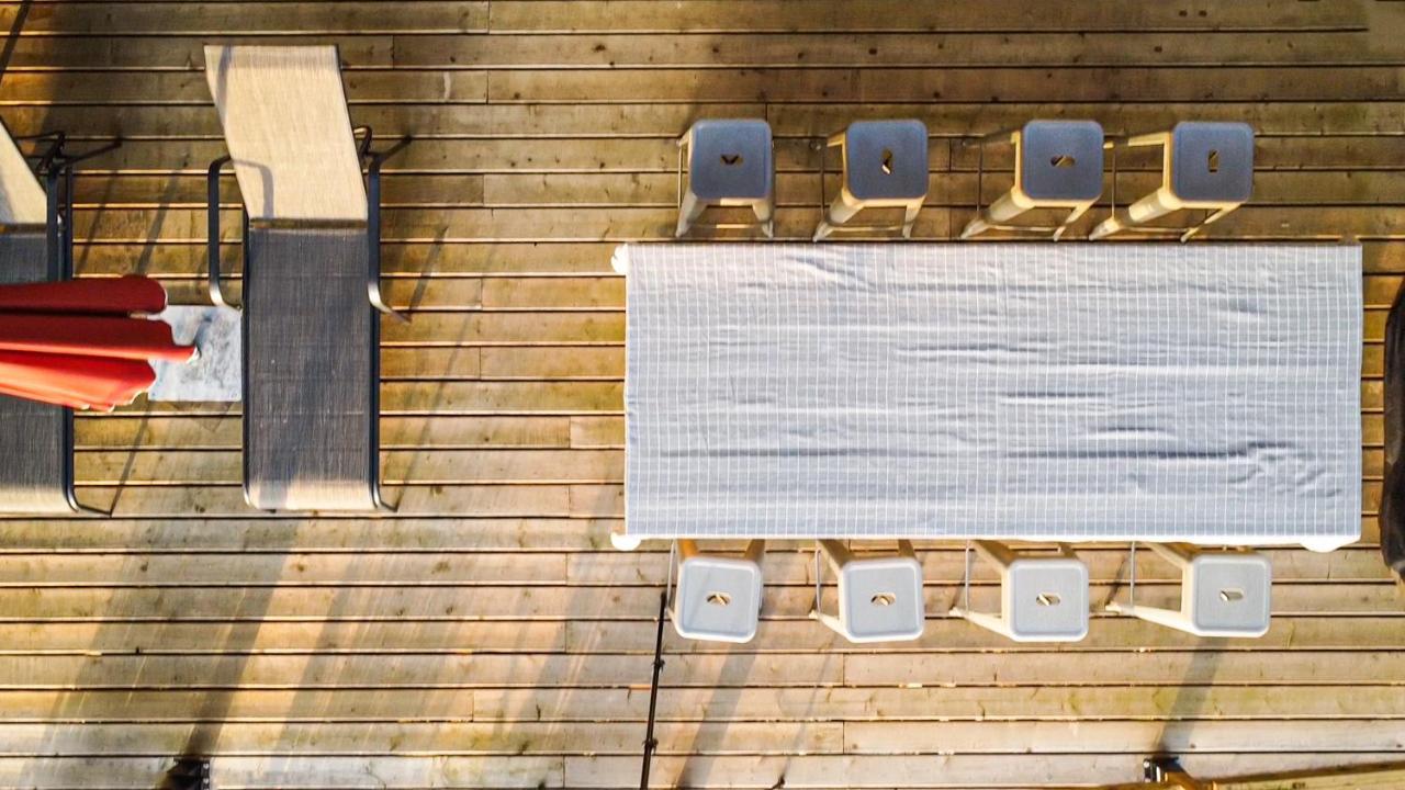Waterfront Cottage With Superb Coastline Views West Vancouver Luaran gambar