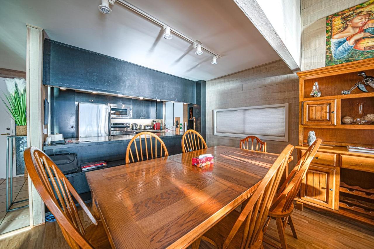 Waterfront Cottage With Superb Coastline Views West Vancouver Luaran gambar